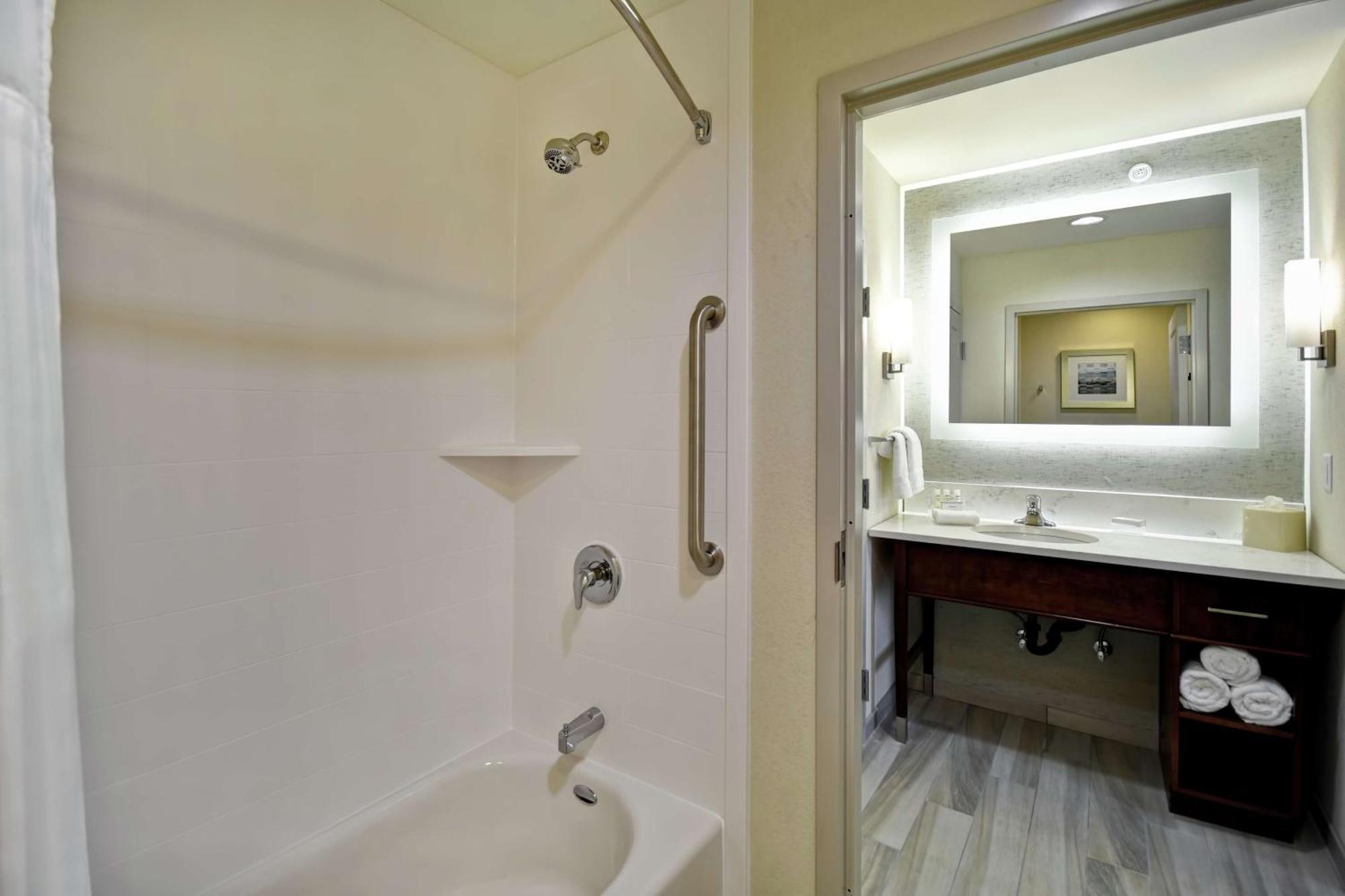 Homewood Suites By Hilton Salt Lake City Airport מראה חיצוני תמונה
