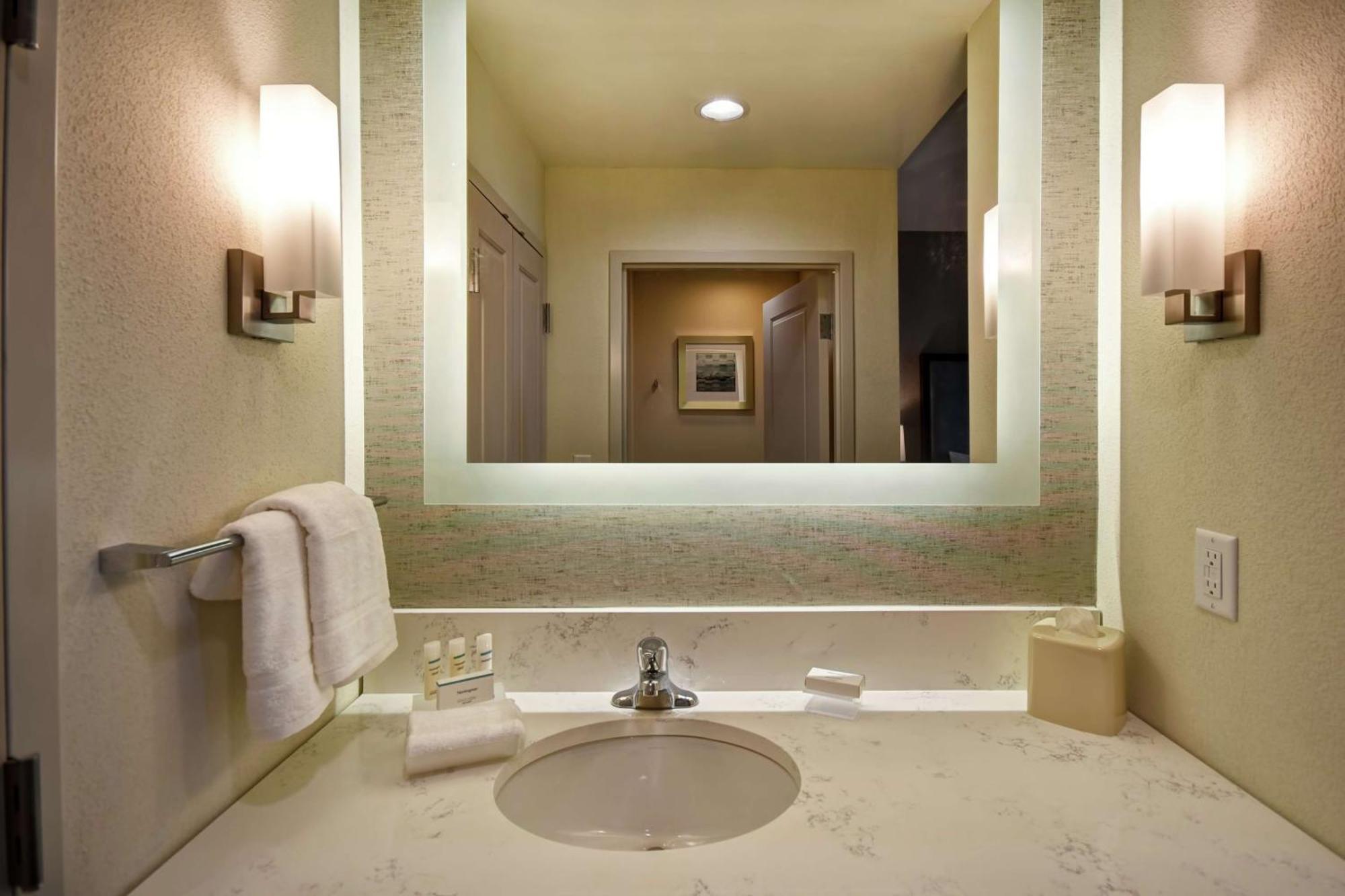 Homewood Suites By Hilton Salt Lake City Airport מראה חיצוני תמונה