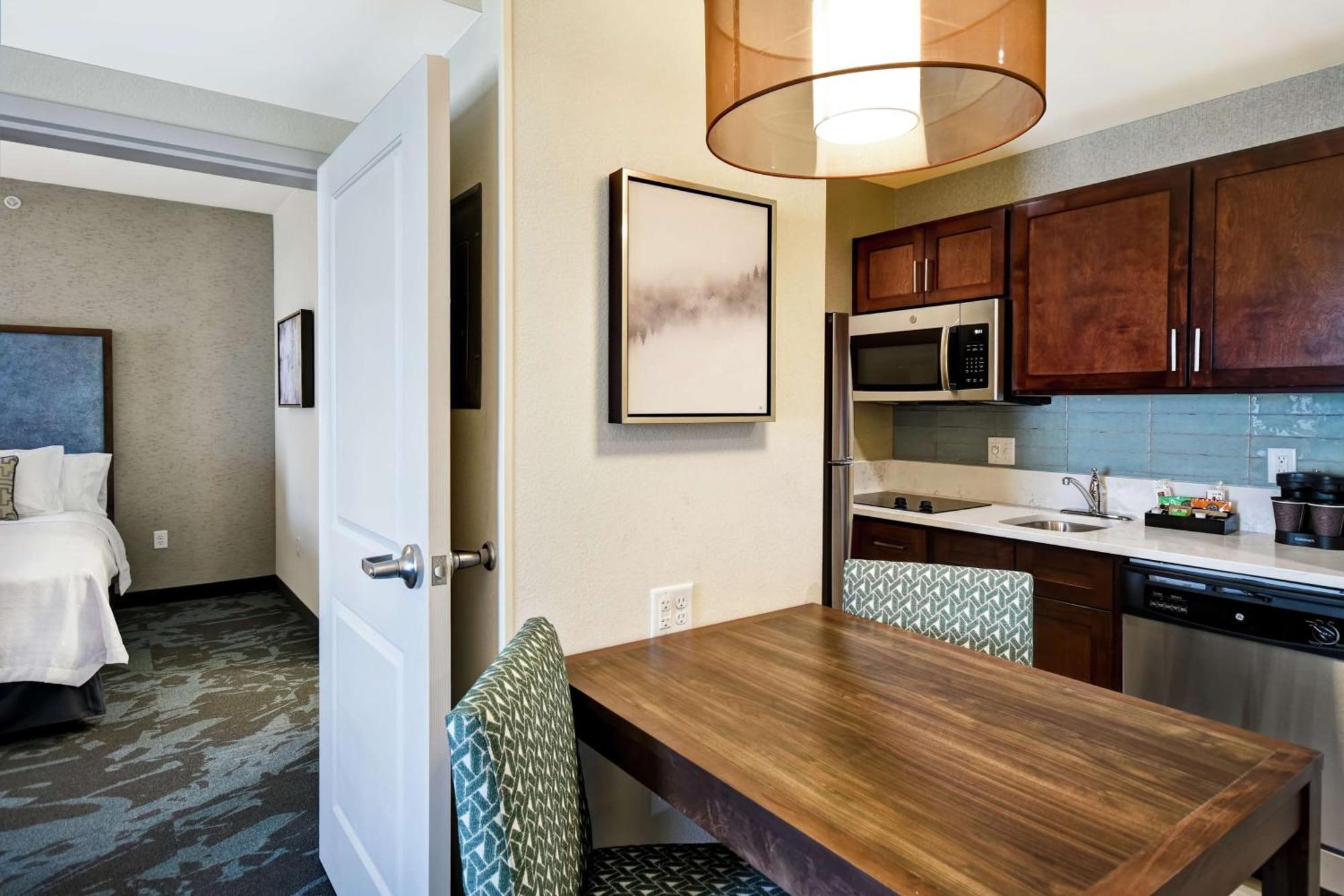 Homewood Suites By Hilton Salt Lake City Airport מראה חיצוני תמונה